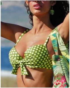 Soutien-gorge De Bain Coque Antigel La Pétillante (Bulles Green) 10 Soutien-gorge De Bain Coque Antigel La Pétillante (Bulles Green) -mesdessous soutien gorge de bain coque antigel la petillante bulles green 2